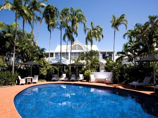 © copyright by The Hotel Cairns