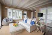 © copyright by Lembeh Resort