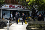 © copyright by Asia Divers